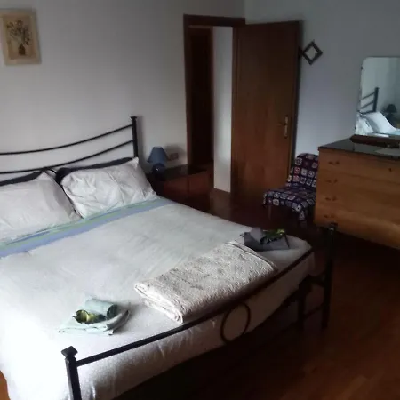 아파트 A Casa Di Nonna