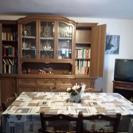 아파트 A Casa Di Nonna